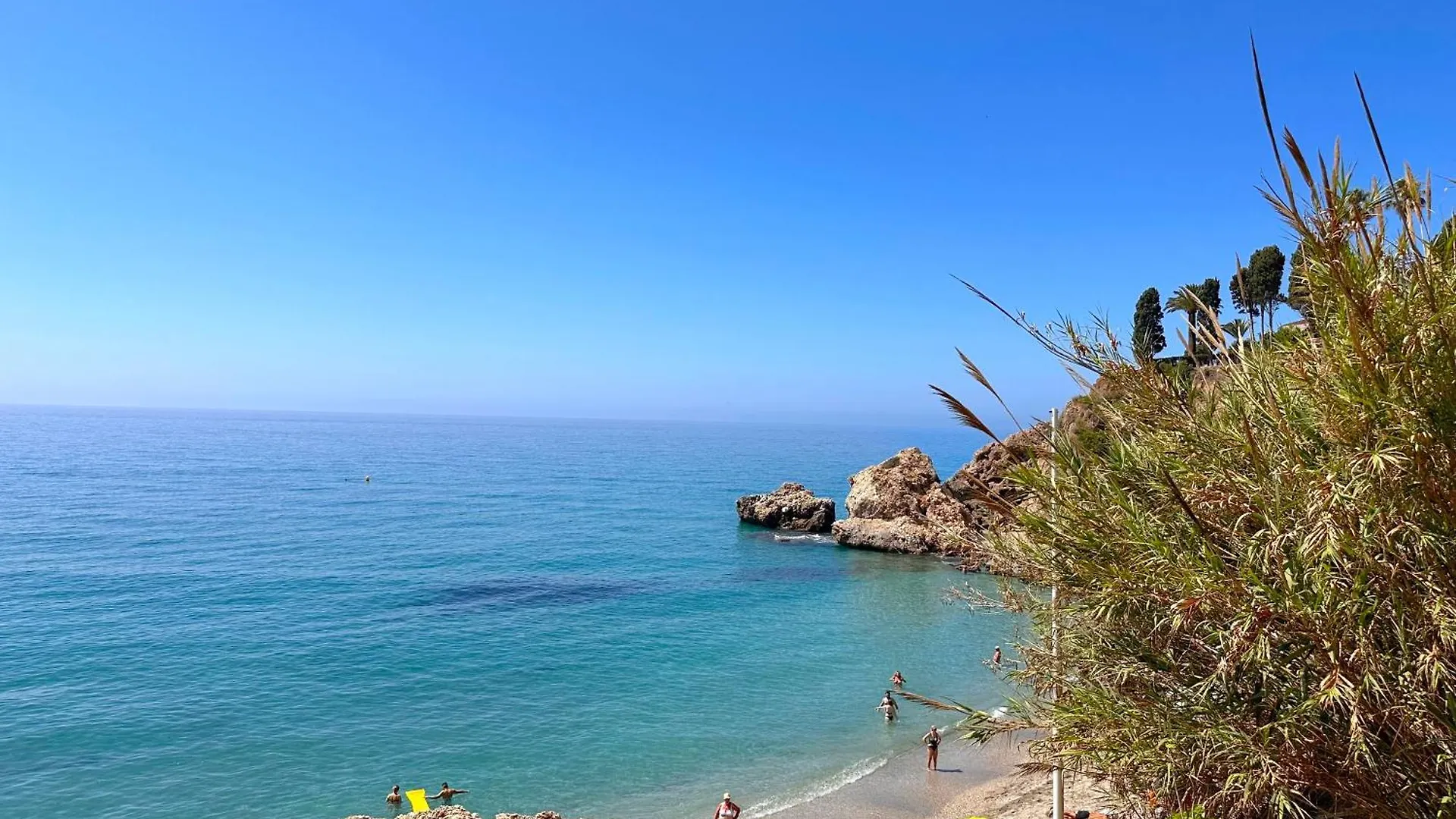 Bahia 49 Apartments Casasol Nerja Casa de Férias